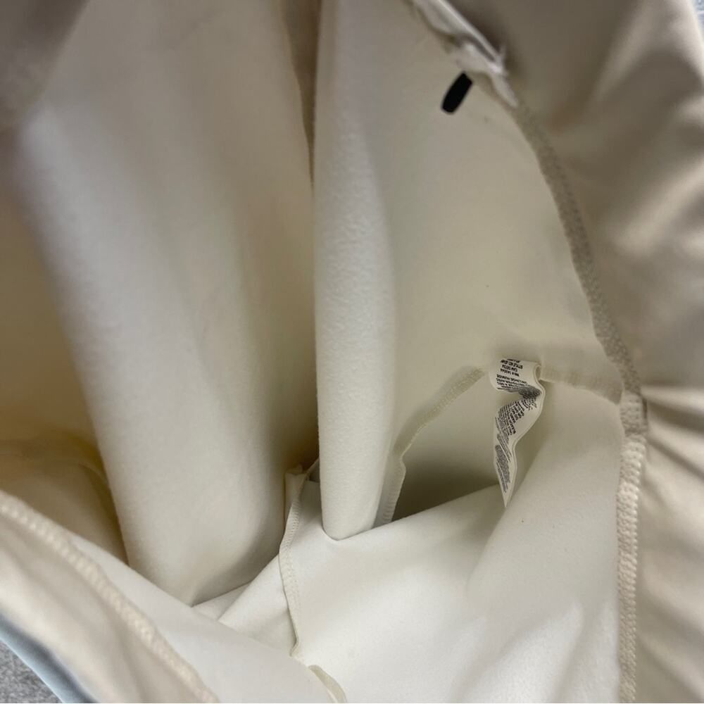 Avec Les Filles High-Waisted Faux Leather Slit Leggings Cream - Picture 7 of 12